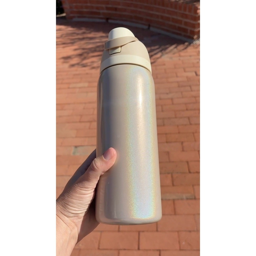Owala Holiday Magic Freesip 32oz Water Bottle Merry & Bright Collection Special